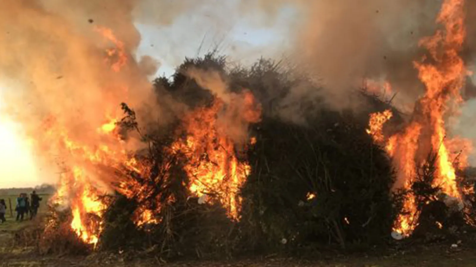 19.04.2025 – Osterfeuer